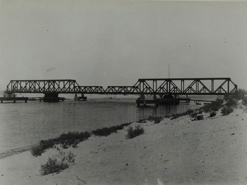 Suez Canal Railway Bridge, 1942